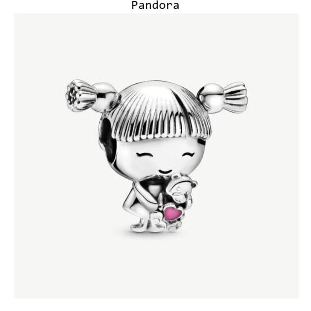 Little girl andora charms